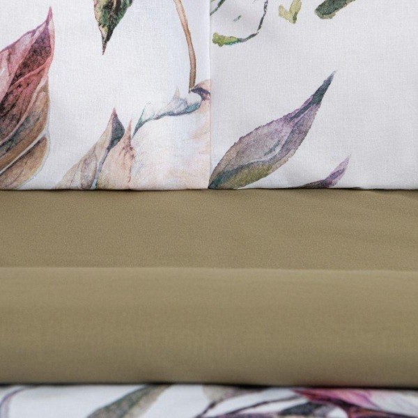 Постельное бельё Этель 1.5 сп «Пионы» 143*215 см, 150*214 см, 70*70 см - 2 шт